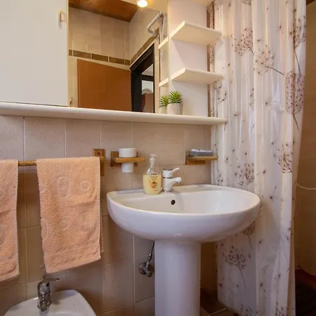Beautiful Esperanza With Private Pool Near The